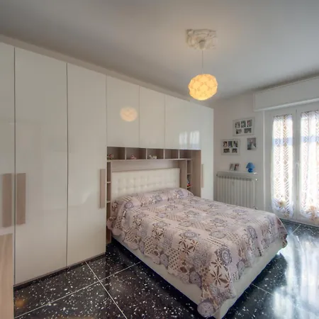 A Gonfie Vele Vadoalmare Immobiliare * 瓦多利古雷